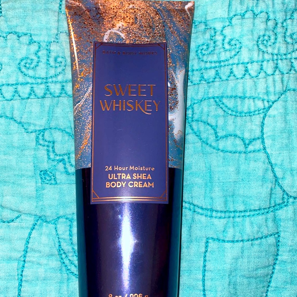 Bath and Body Works Sweet Whiskey Body Cream